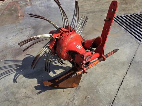 Pöttinger Krumpli Kipörgető Pöttinger Krumpli Kipörgető