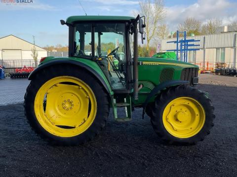 2006 John Deere 6420 SE Farm Tractor