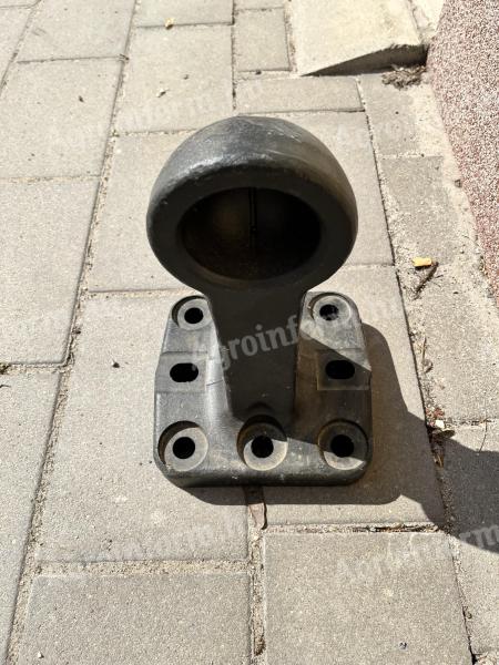 K80 peremes vonószem 145x145