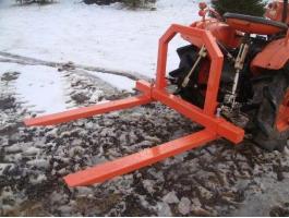 Komondor RV-300 függesztett raklapvilla