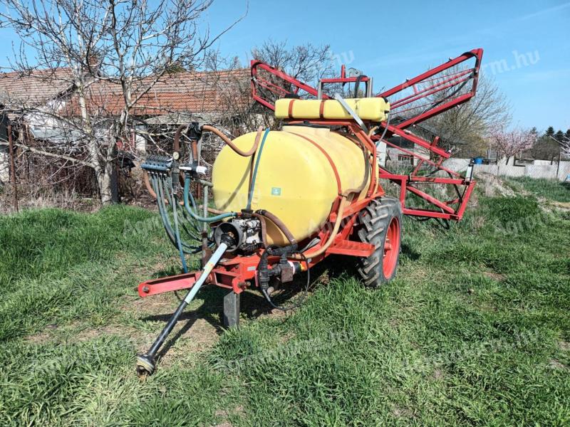 Agromechanika 1500/15 permetező - 1500 literes, 15 méteres kerettel