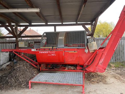 Tüzifa hasító és csomagológép