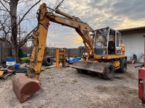 Liebherr A 900B forgórakodó kotró
