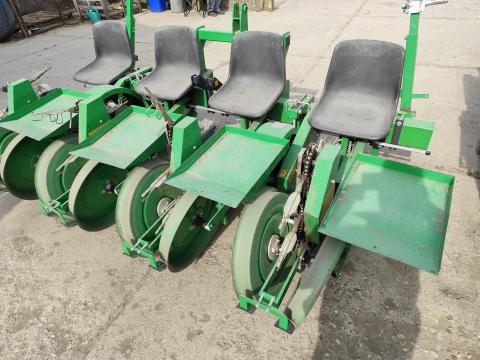 Sfoggia Itala 4 soros fogóujjas palántázó eladó