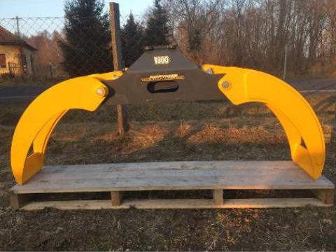 Uniforest 1800 vonszoló kanál Uniforest 1800 vonszoló kanál