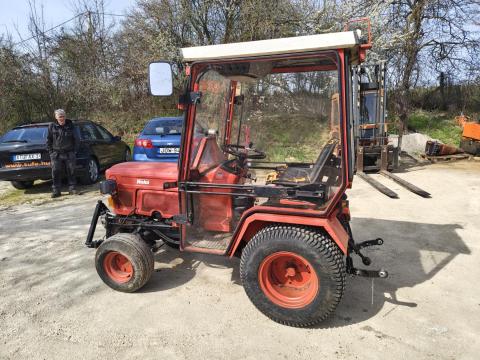 HAKO Hakotrac 1900 kommunális kistraktor, fülkés