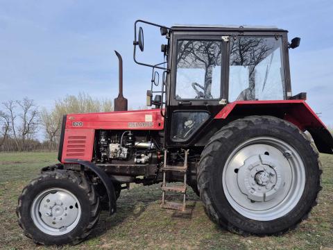 2012 Mtz 820 traktor 2012 Mtz 820 traktor