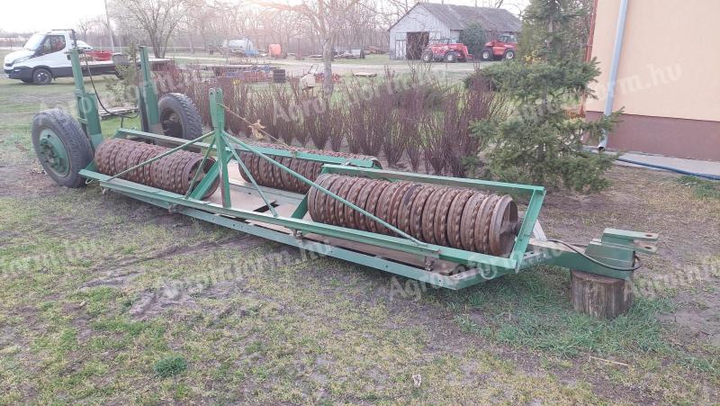 Eladó Cambridge henger 4,5 méter