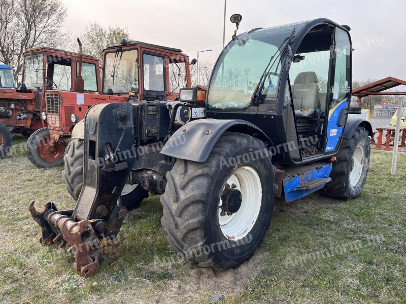 NEW HOLLAND LM5060