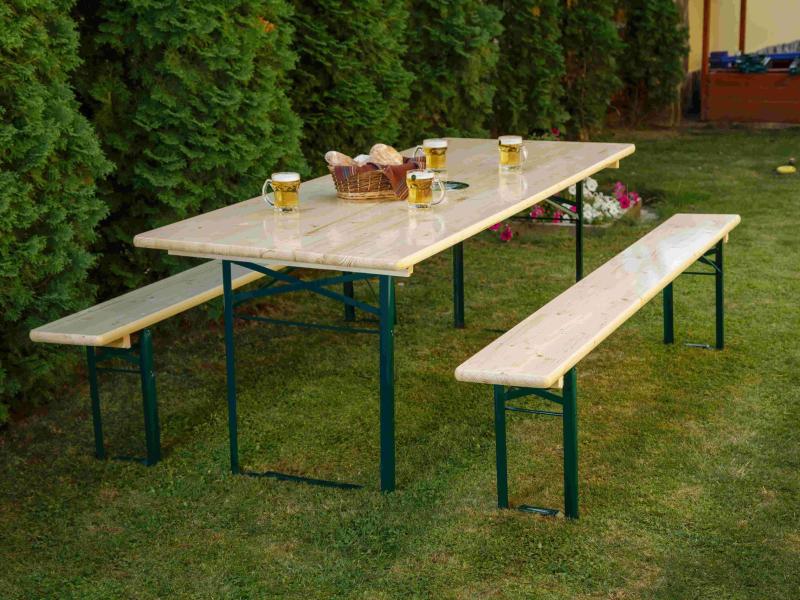 Kiváló sörpadok 70 cm széles asztallal