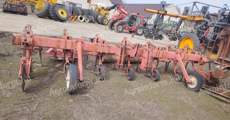 KSMK 6 soros sorművelő kultivátor