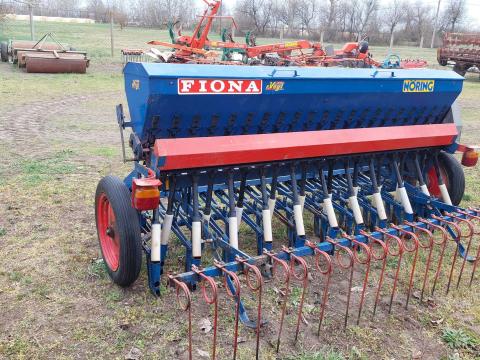 Eladó Fiona D-70/2,50/21 típusú vetőgép aprómag-vetőelemekkel