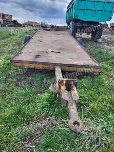 Claas vágóasztal szállító kocsi