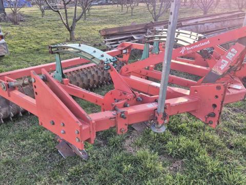 Kverneland CLE 3 késes mélylazító