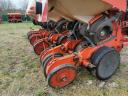 Kuhn Maxima szemenkénti vetőgép,  6 soros,  1999-es évjárat,  eladó