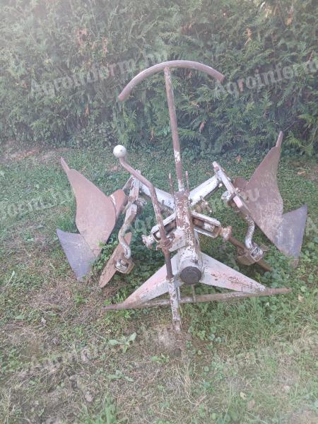 Váltvaforgató egyes eke