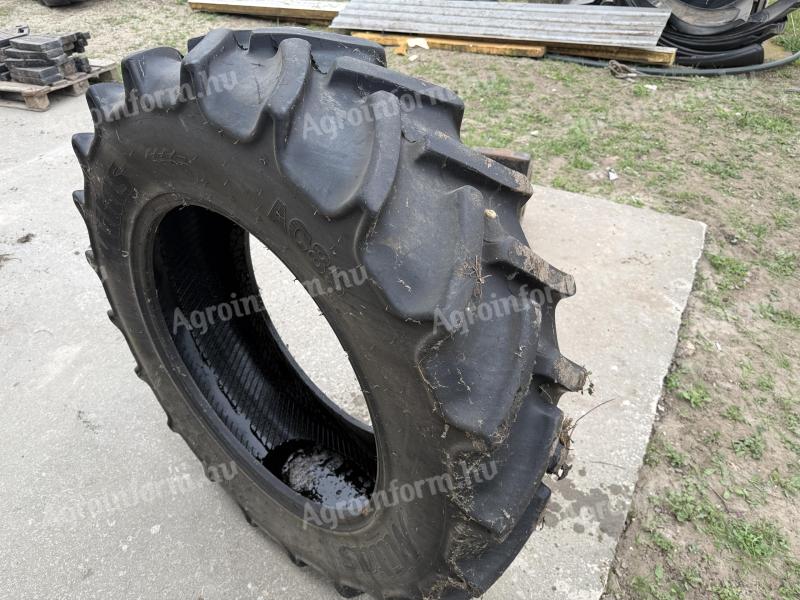 MITAS 320/85R28 124A8/B AC85 traktor használt gumi gumiabroncs - 1 db - 90% mintázat - hibátlan állapotban
