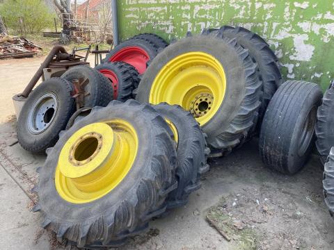 Szélesített kerékszett John Deere traktorra 340/85R28; 420/85R38