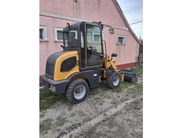 Törzscsuklós rakodógép