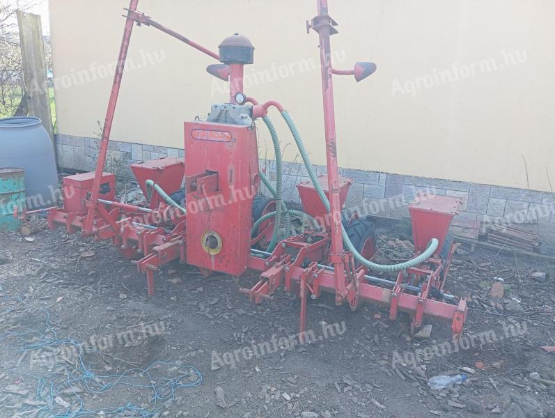 Becker kukorica vetőgép