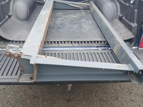 NAS vágóasztal kapcsolókeret eladó