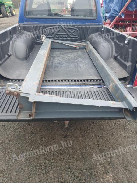 NAS vágóasztal kapcsolókeret eladó