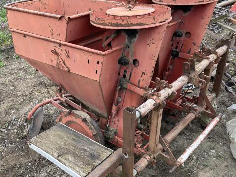 Hassia 2 soros burgonyavetőgép automata kanálellenőrzéssel