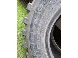 12,5 R20 gumiabroncs