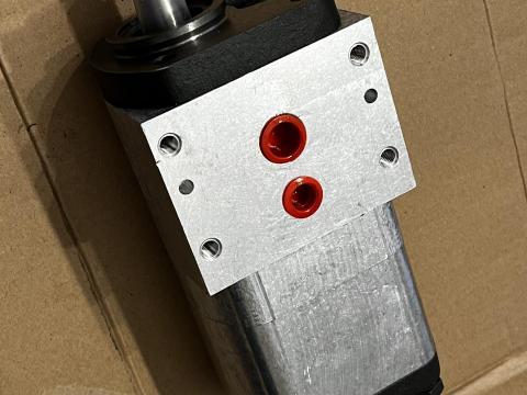 Traktor Hidraulika szivattyú Claas,  Renault,  Massey Ferguson vagy egyéb más traktorhoz