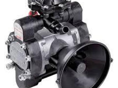 P-120T lengyel permetező szivattyú a Nyírker-től P-120T lengyel permetező szivattyú a Nyírker-től