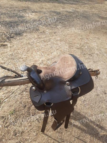 Eladó western nyereg