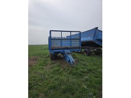 T088 szervestrágyaszóró eladó