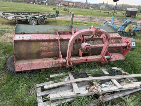 Eladó gépek Eladó gépek