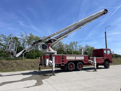 Eladó Rába emelőkosaras gépjármű – Simon Snorkel SS400