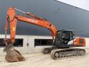 Hitachi ZX220LC-GI / 2021 / 4 166 üzemóra / Lízing 20%-tól
