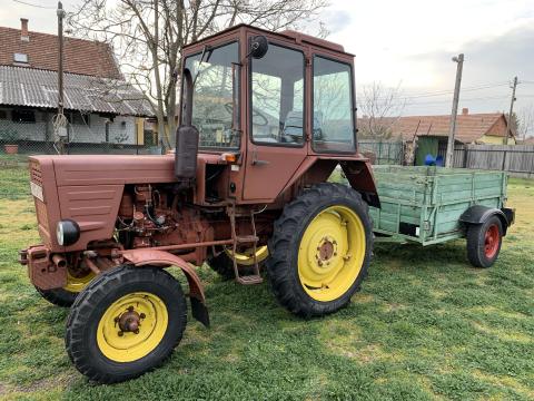 Vladimirec T25A kistraktor 1-Tonnás pótkocsival eladó