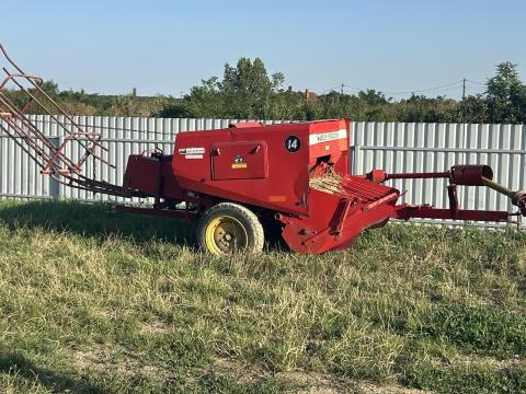 Kis kockabálázó eladó Kis kockabálázó eladó