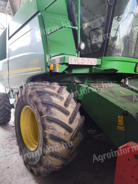 John Deere C670 eladó, 400 LE-s kombájn családi gazdaságból