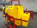 P-319 lengyel szántóföldi permetezők 3 állású szórófejjel, 120 literes, négy membrános szivattyúval, talajkövető kerettel
