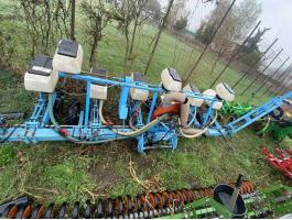 Monosem 6 soros vetőgép