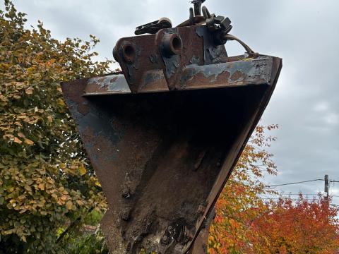 JCB 3CX ásókanál – keskeny árokásó, mélyásó kanál JCB 3CX ásókanál – keskeny árokásó, mélyásó kanál