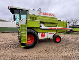 Claas Dominator 98