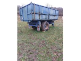 Eladó EB 7 pótkocsi rendezett papírokkal
