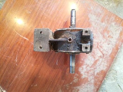 Szöghajtás, derékszöghajtás, T-hajtás eladó vagy cserélhető