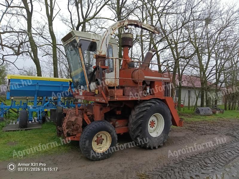 Hesston hajtásház direktvágó asztalhoz