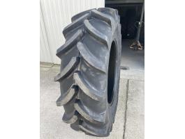 460/85R34 Vredestein Traxion 147 A8 18,4R34 18,4-34 gumiabroncs