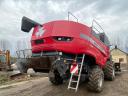 Massey Ferguson 7370 kombájn hevederes gabonaasztallal,  szállító kocsival