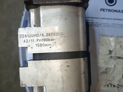 Claas 106 hidraulikaszivattyú eladó