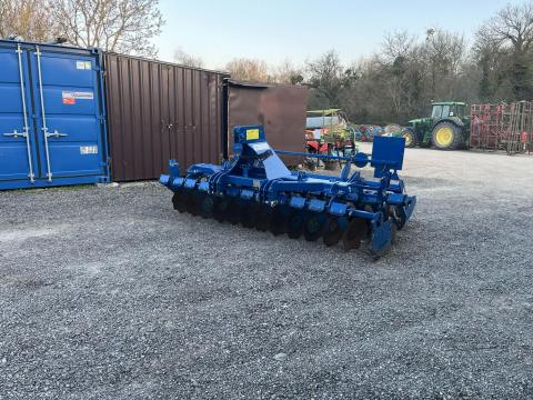 Rolmako 3 m rövidtárcsa ékgyűrűshengerrel, világítással