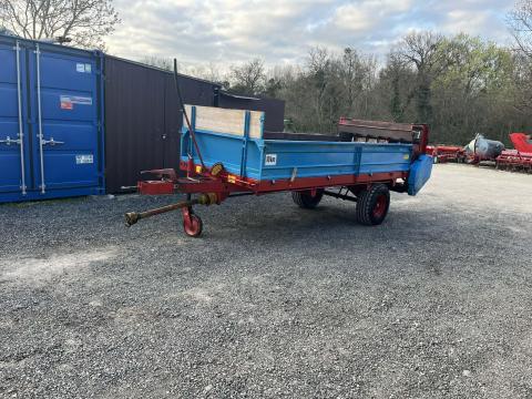 Mengele 6 tonnás szervestrágyaszóró